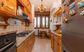 I Host Apartment - Ande 12